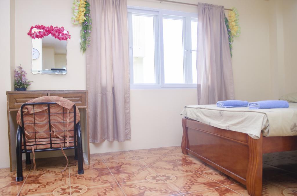 Julz Tropical Apartments 오롱가포 외부 사진